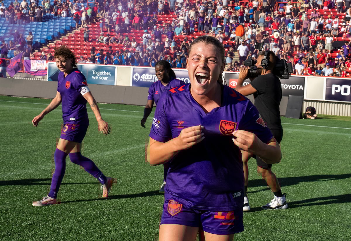 christie-gray-celebration-2